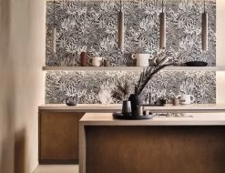 Casamance Madhuca Sable - 75950712 -Trendy Wanddecoratie Wereld casamance casamance madhuca sable 75950712 2